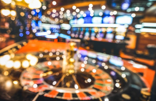 Dragon Tiger Live dealer interface on mobile showing card positions and betting layout